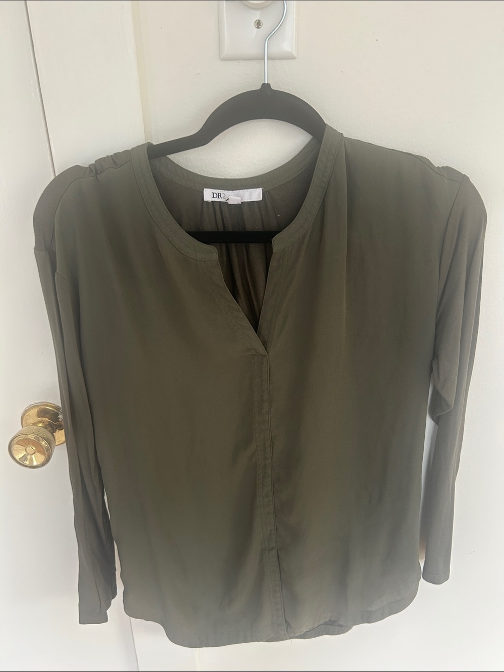 DR2 Olive Green Relaxed V-Neck Long Sleeve Blouse